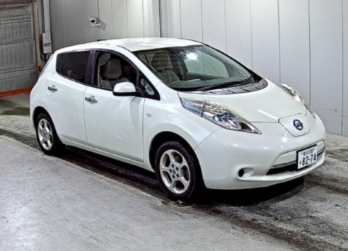 NISSAN LEAF / Model code : ZAA-ZE0 / Engine model : EM61 | Exported from Japan